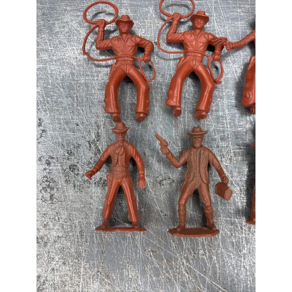 Lot Of 9 Vintage MPC Plastic Cowboy‎ Figures Various Colors Riding Lasso Shooter - Picture 6 of 8